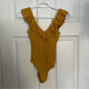 Aritzia Wilfred Mustard Yellow Ruffle Bodysuit Extra Small